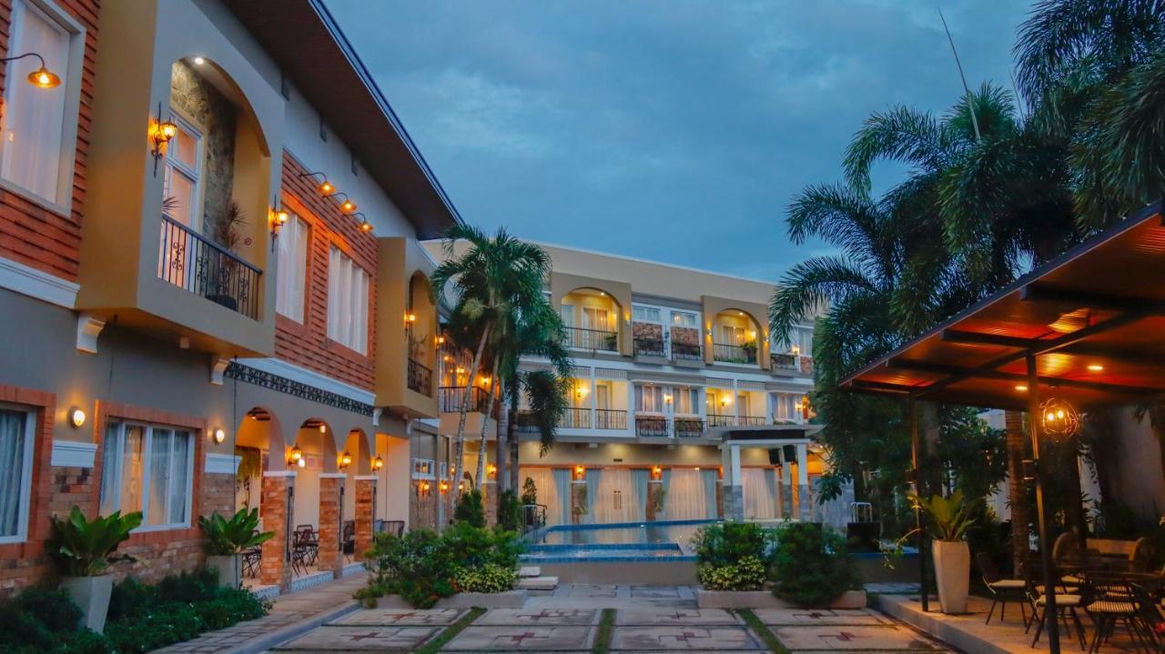 Ragazzi Resort Hotel Нага Екстериор снимка