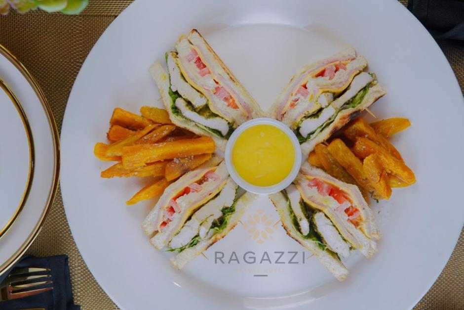 Ragazzi Resort Hotel Нага Екстериор снимка