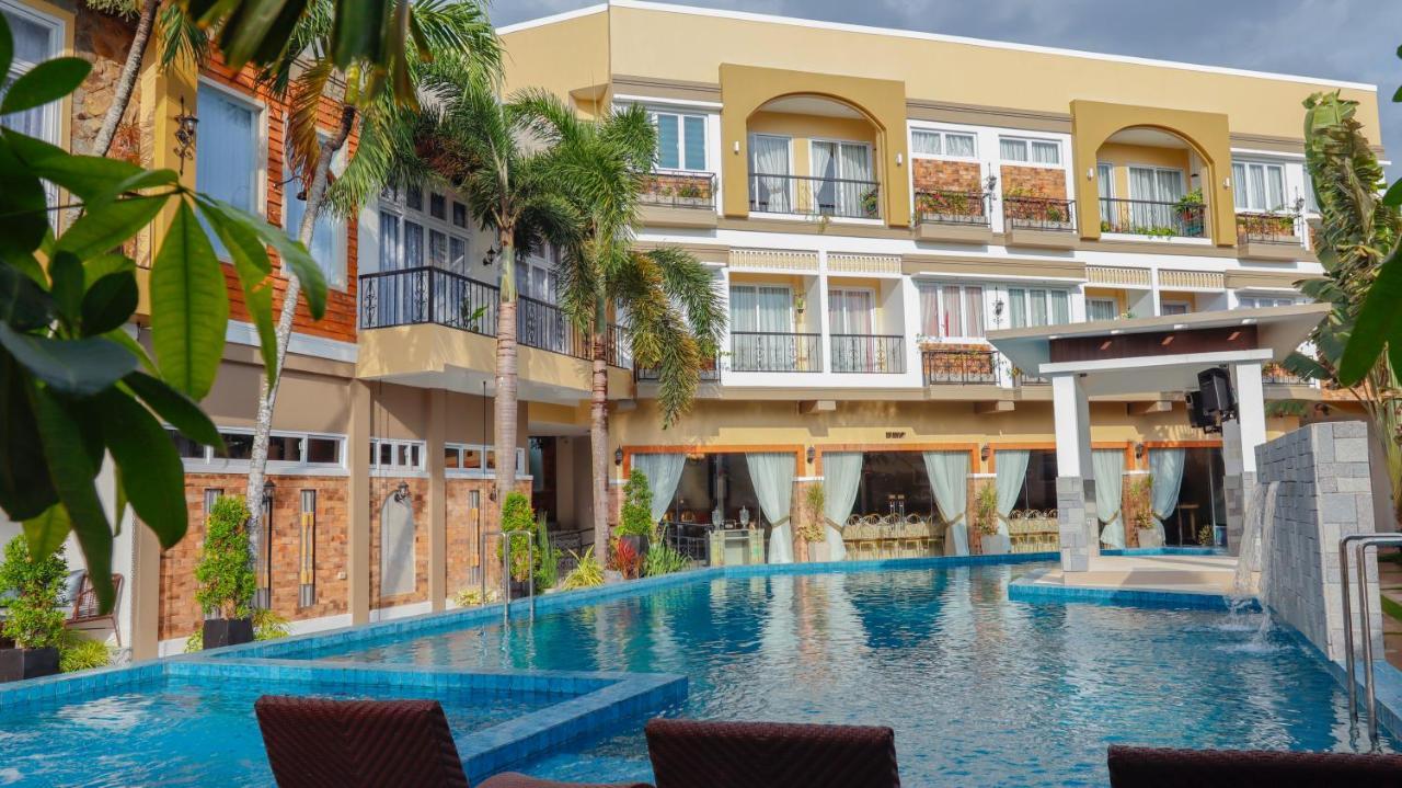 Ragazzi Resort Hotel Нага Екстериор снимка